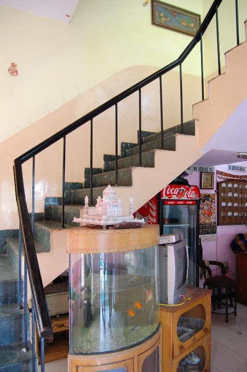 Hotel Viren Plaza Агра Экстерьер фото