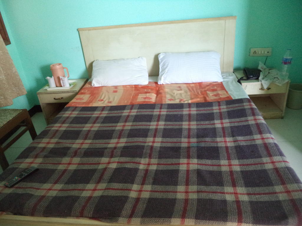 Hotel Viren Plaza Агра Экстерьер фото
